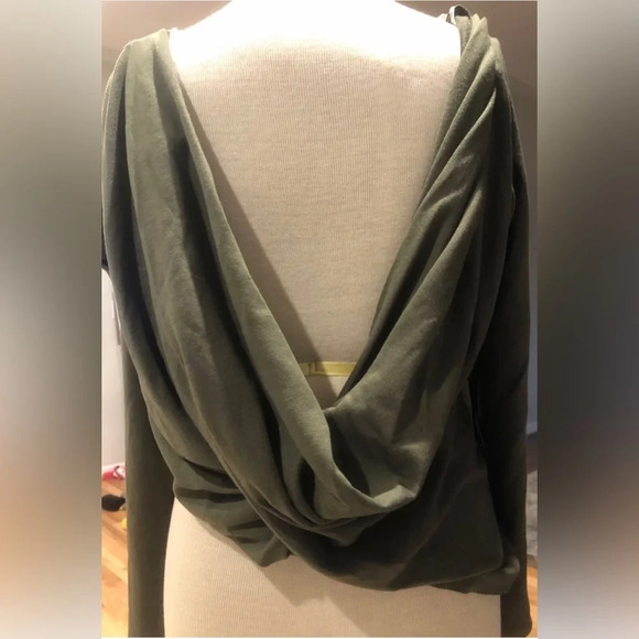 Lovely Day Green Draped Open Back Sweater Top Size Medium - Picture 1 of 3